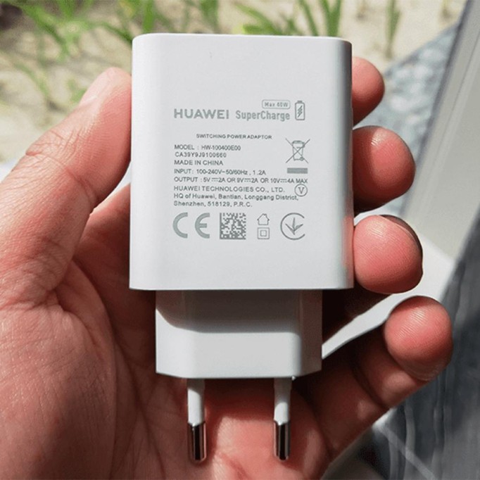 Huawei SuperCharge 40W Hızlı Şarj Adaptörü