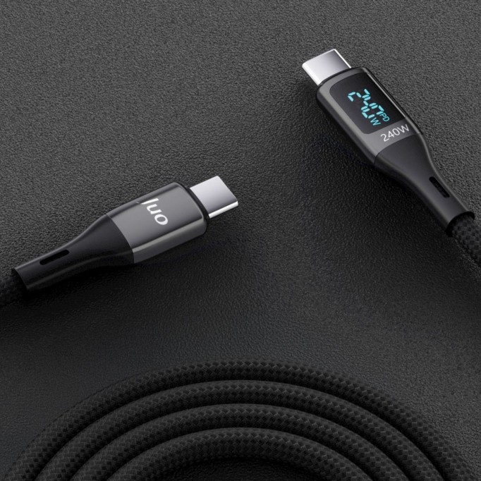 Juo 240W Dijital Led Ekranlı E-Mark Çipli PD 3.1 USB Type-C to Type-C Hızlı Şarj ve Data Kablosu 1 Metre