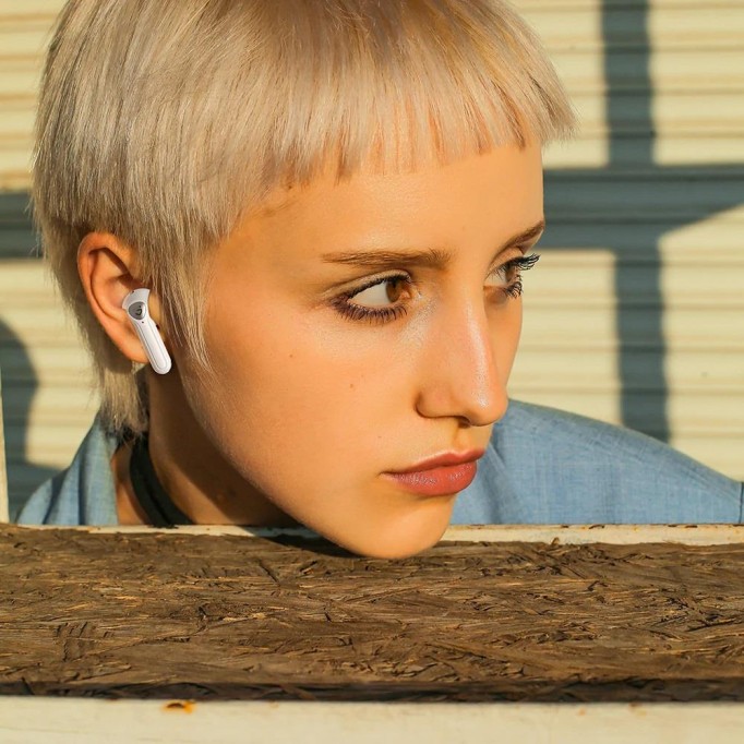 Soundpeats Air3-Deluxe Bluetooth 5.2 TWS Kablosuz Kulak içi Kulaklık Beyaz Soundpeats Air3-Deluxe Bluetooth 5.2 TWS Kablosuz Kulak içi Kulaklık Beyaz