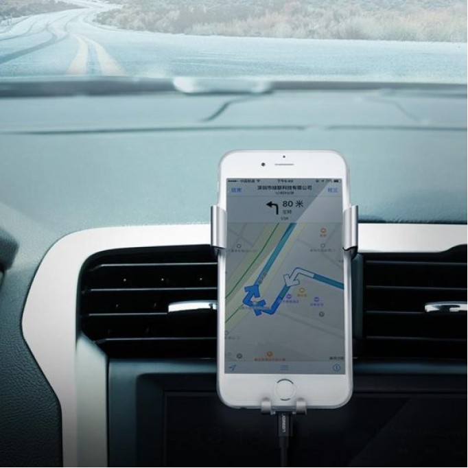 UGREEN Gravity Araç İçi Havalandırma Telefon Tutucu Gümüş